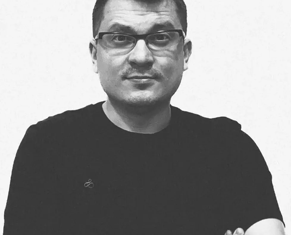 Михаил Левин